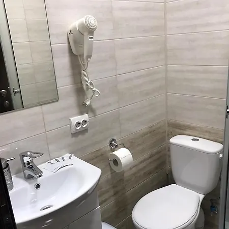 Hotel Gray *